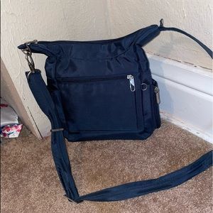 Travel purse - cut resistant, locking zippers on all 3 pockets, built in wallet